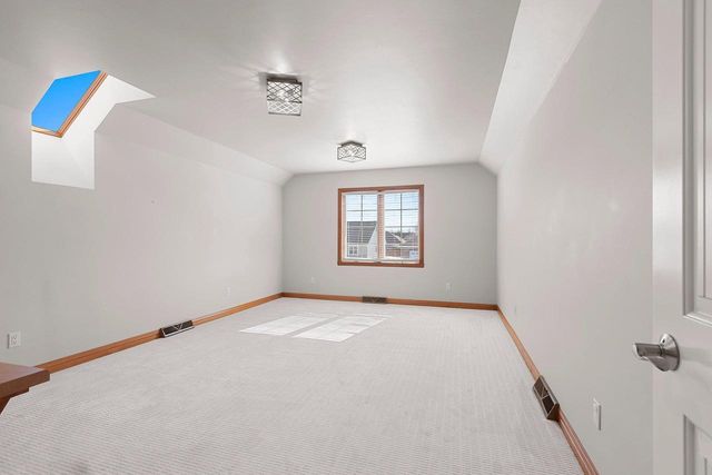 3585 GLEN ABBEY DRIVE, Green Bay, WI 54311