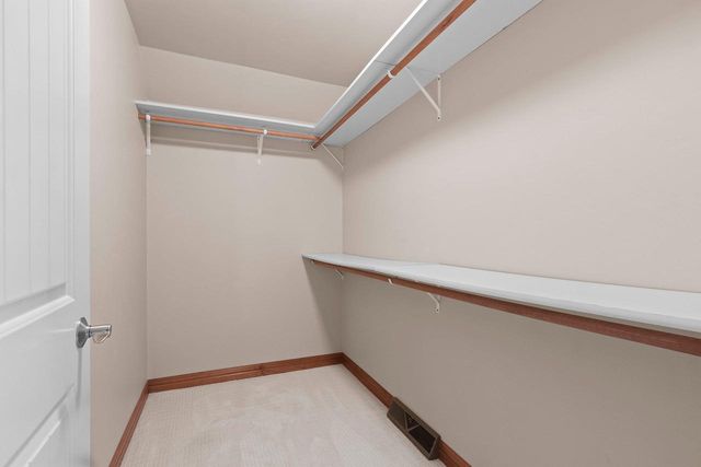 3585 GLEN ABBEY DRIVE, Green Bay, WI 54311