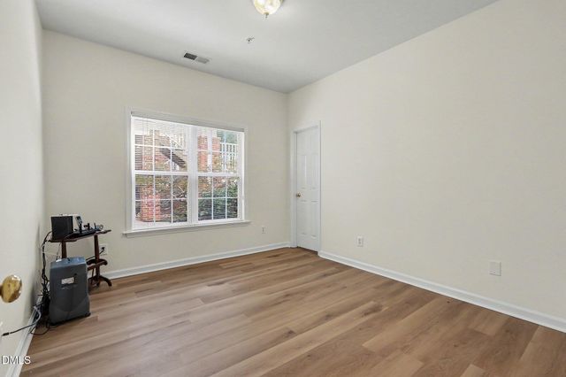 511 Glenolden Court, Cary, NC 27513
