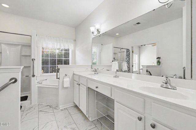 511 Glenolden Court, Cary, NC 27513