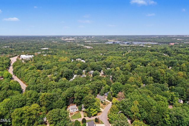 511 Glenolden Court, Cary, NC 27513