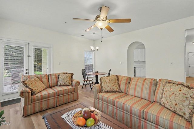 511 Glenolden Court, Cary, NC 27513