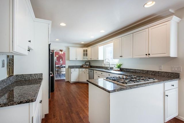 3850 Cedar Cliff SE Court, Smyrna, GA 30080