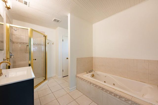 3850 Cedar Cliff SE Court, Smyrna, GA 30080