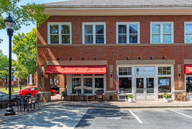 3850 Cedar Cliff SE Court, Smyrna, GA 30080