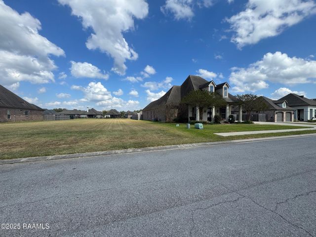 115 Snapping Lane, Broussard, LA 70518