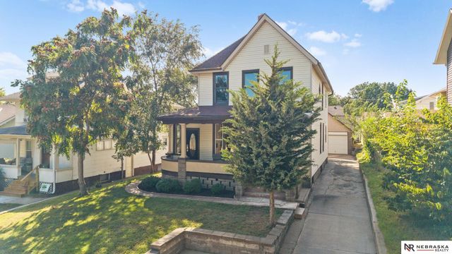 1112 N 31st Avenue, Omaha, NE 68131