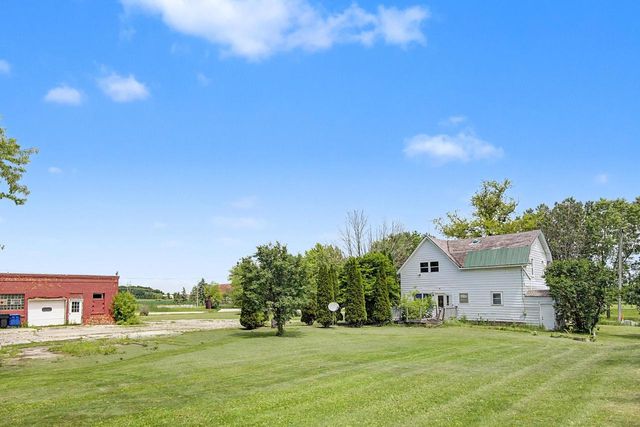 5606 CTH W, De Pere, WI 54115