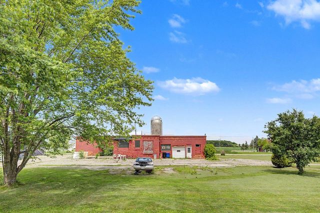 5606 CTH W, De Pere, WI 54115