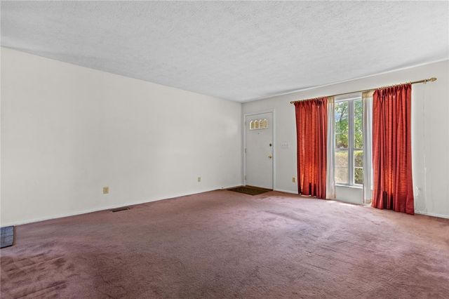 227 Cambridge Drive, Fairborn, OH 45324