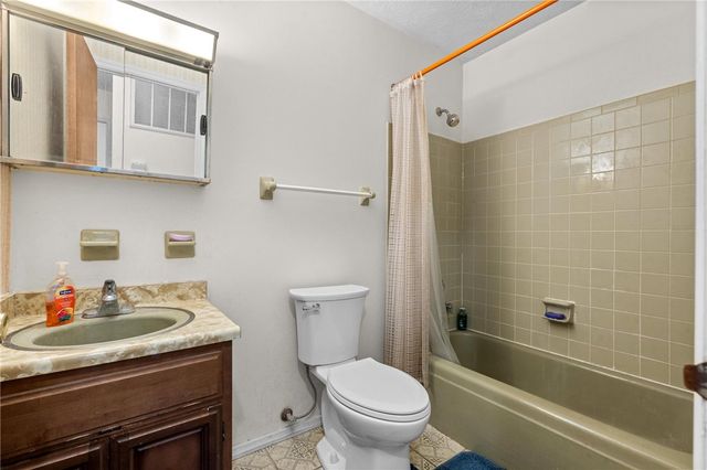 227 Cambridge Drive, Fairborn, OH 45324