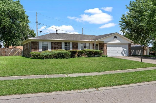 227 Cambridge Drive, Fairborn, OH 45324
