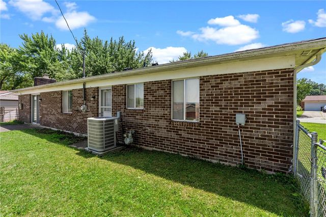227 Cambridge Drive, Fairborn, OH 45324