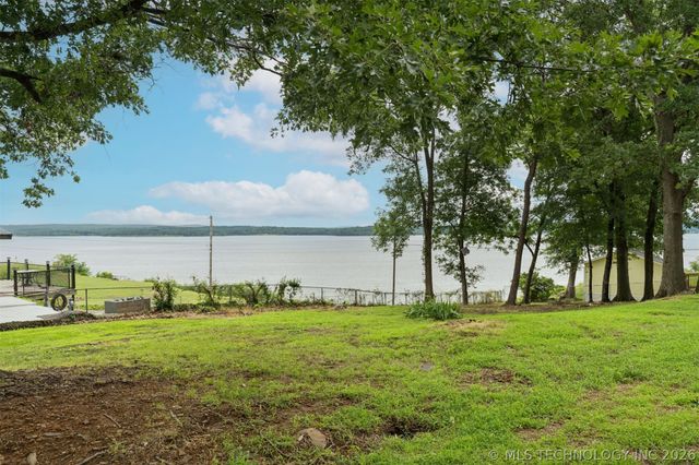 6194 E 105th Street N, Wagoner, OK 74467