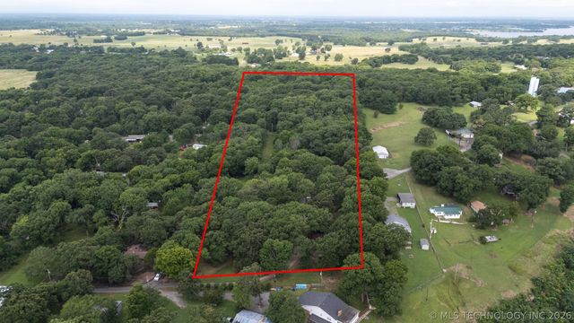 6194 E 105th Street N, Wagoner, OK 74467