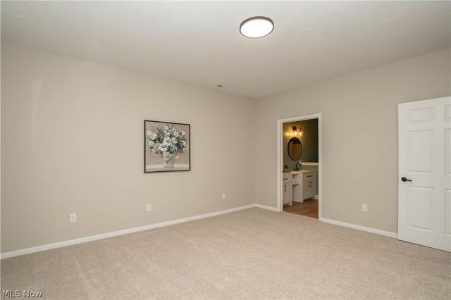 6980 Knight Avenue NW, Canton, OH 44708