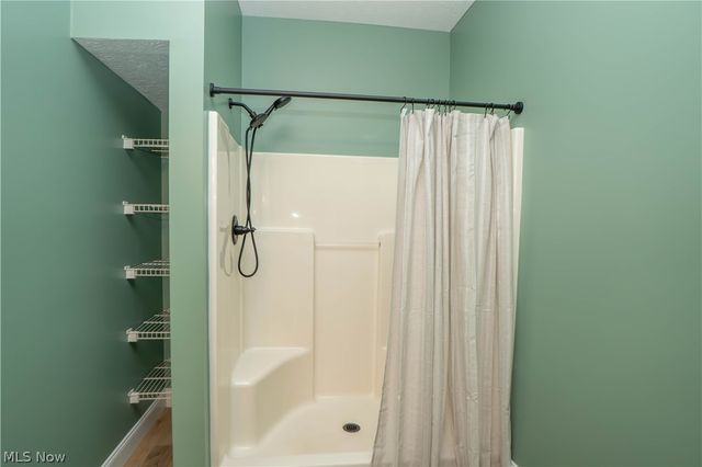 6980 Knight Avenue NW, Canton, OH 44708