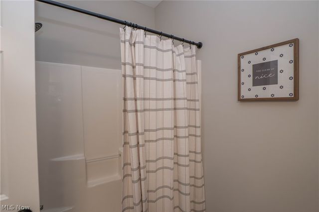 6980 Knight Avenue NW, Canton, OH 44708