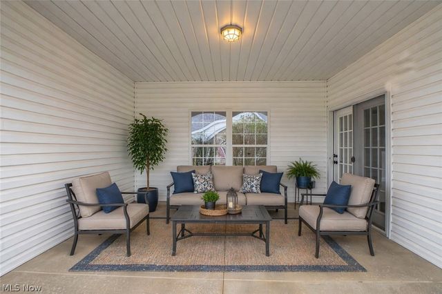 6980 Knight Avenue NW, Canton, OH 44708