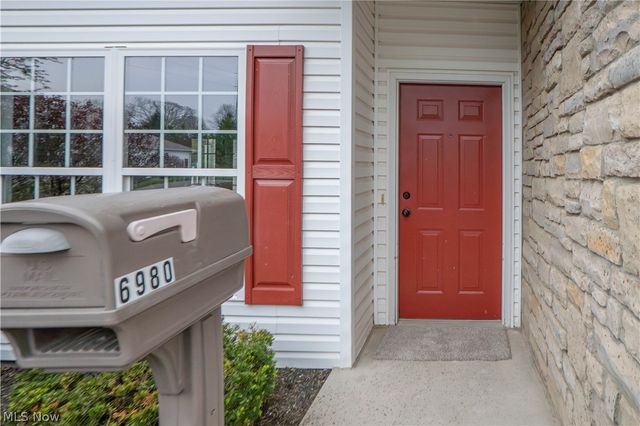 6980 Knight Avenue NW, Canton, OH 44708