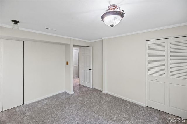 2 Country Hill Lane, Belleville, IL 62221