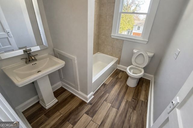 127 Rogers Avenue, Macon, GA 31204