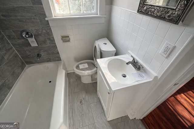 127 Rogers Avenue, Macon, GA 31204