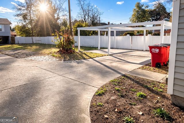 127 Rogers Avenue, Macon, GA 31204