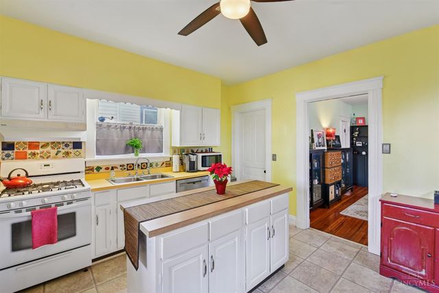 3028 Montclair Avenue, Cincinnati, OH 45211