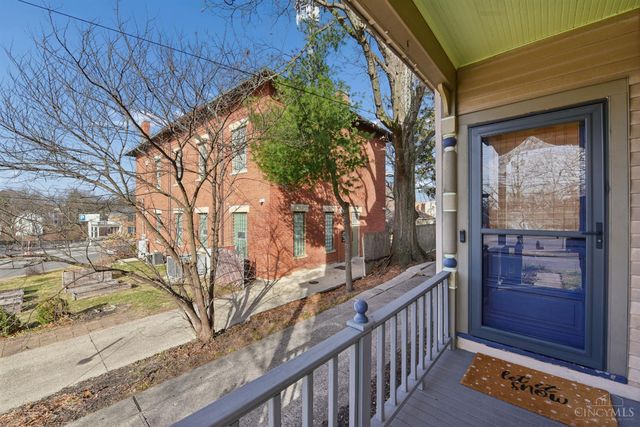 3028 Montclair Avenue, Cincinnati, OH 45211