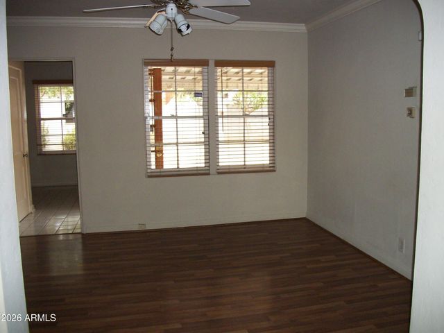 550 W CAMBRIDGE Avenue, Phoenix, AZ 85003