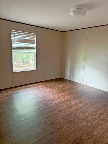 390 Hidden Oaks Drive, Point Blank, TX 77364
