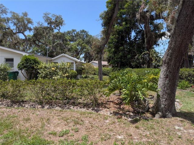 39133 5TH AVENUE, Zephyrhills, FL 33542