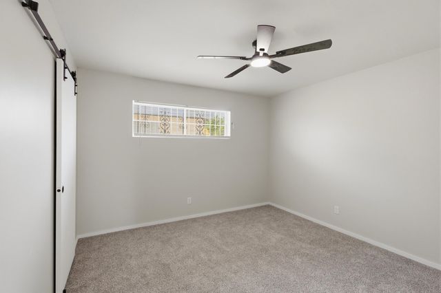 633 Espanola Street SE, Albuquerque, NM 87108