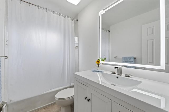 3379 NW 63rd Street, Fort Lauderdale, FL 33309