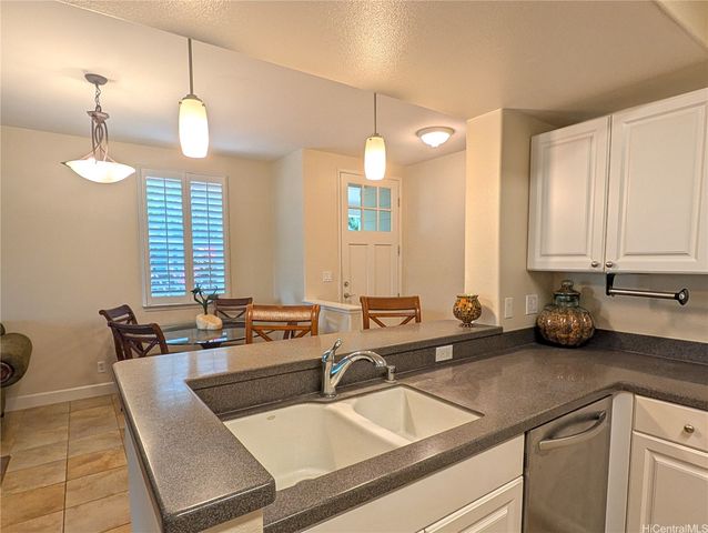 92-1057 Koio Drive F, Kapolei, HI 96707