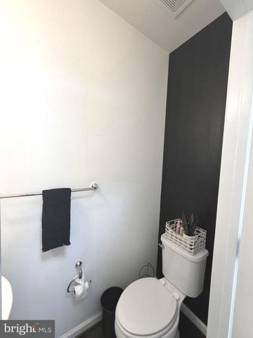 7807 STONEBRIAR DR, Glen Burnie, MD 21060