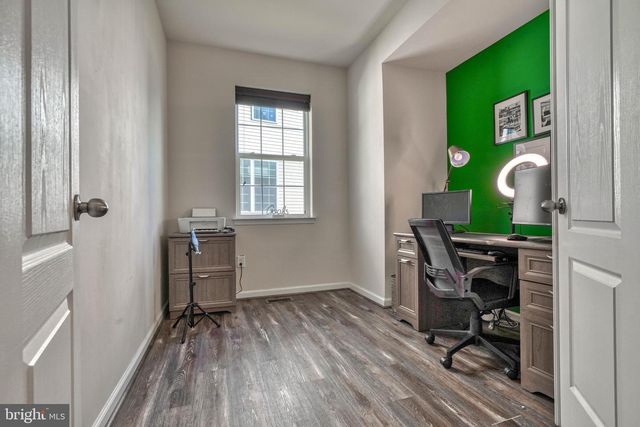 7807 STONEBRIAR DR, Glen Burnie, MD 21060