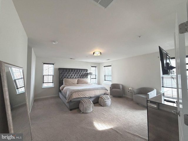 7807 STONEBRIAR DR, Glen Burnie, MD 21060