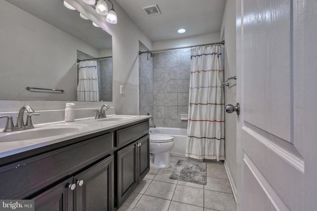 7807 STONEBRIAR DR, Glen Burnie, MD 21060