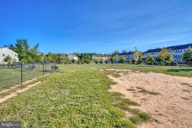 7807 STONEBRIAR DR, Glen Burnie, MD 21060