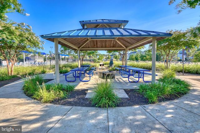 7807 STONEBRIAR DR, Glen Burnie, MD 21060