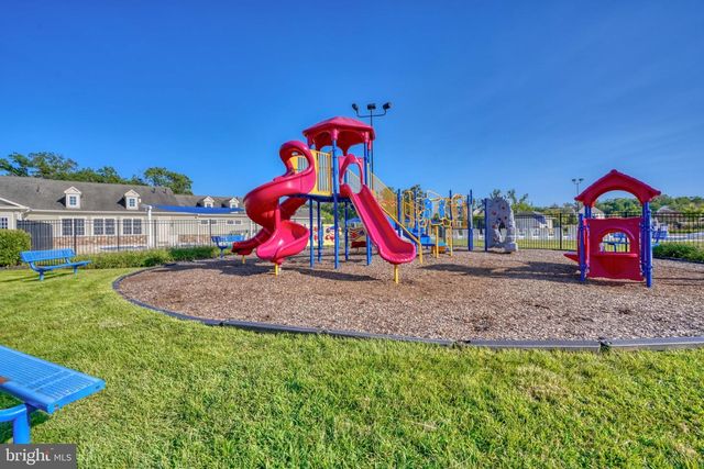 7807 STONEBRIAR DR, Glen Burnie, MD 21060