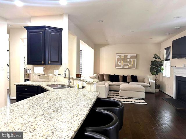 7807 STONEBRIAR DR, Glen Burnie, MD 21060