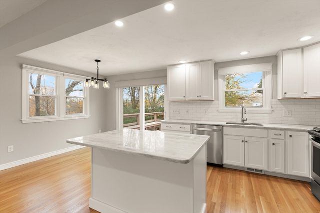 41 James St, Framingham, MA 01701