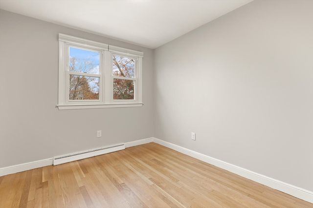 41 James St, Framingham, MA 01701