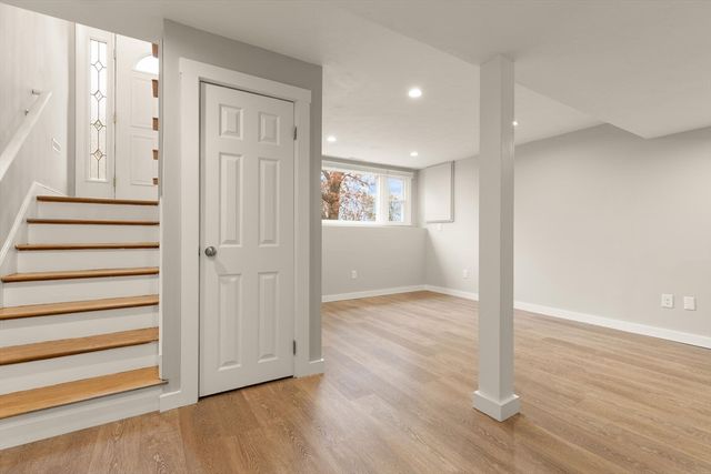 41 James St, Framingham, MA 01701