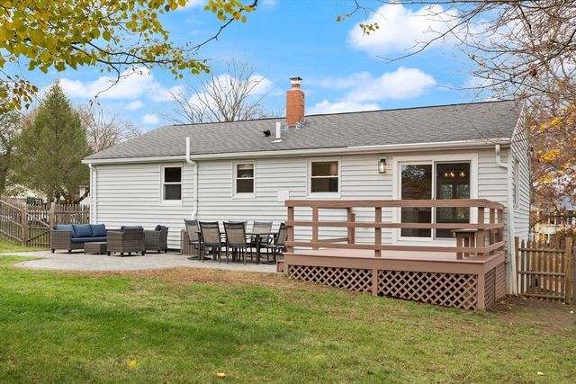 41 James St, Framingham, MA 01701