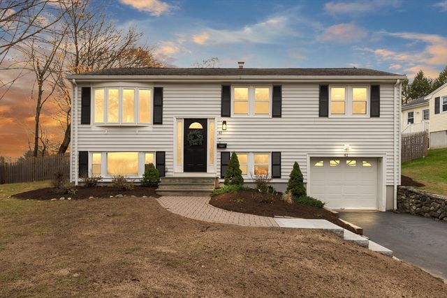 41 James St, Framingham, MA 01701