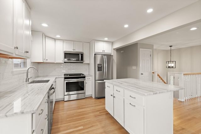 41 James St, Framingham, MA 01701